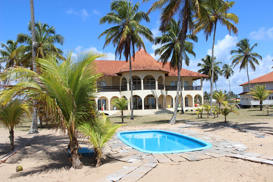 Kleiner Pool Villa Trinidade
